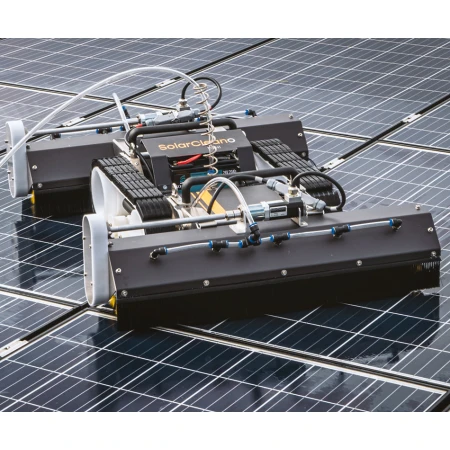 Robot czyszczący, sterowany zdalnie – SolarCleano M1