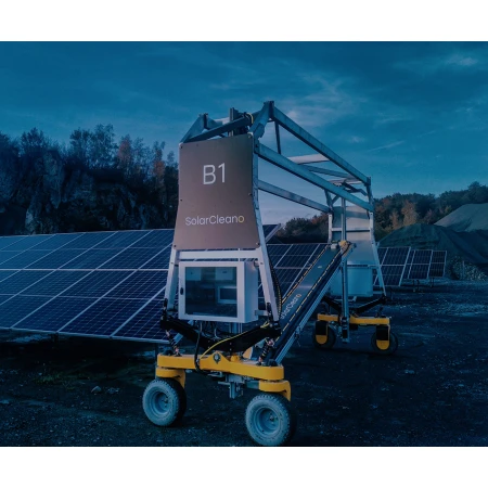 Robot czyszczący, bramowy, sterowany zdalnie – SolarCleano B1
